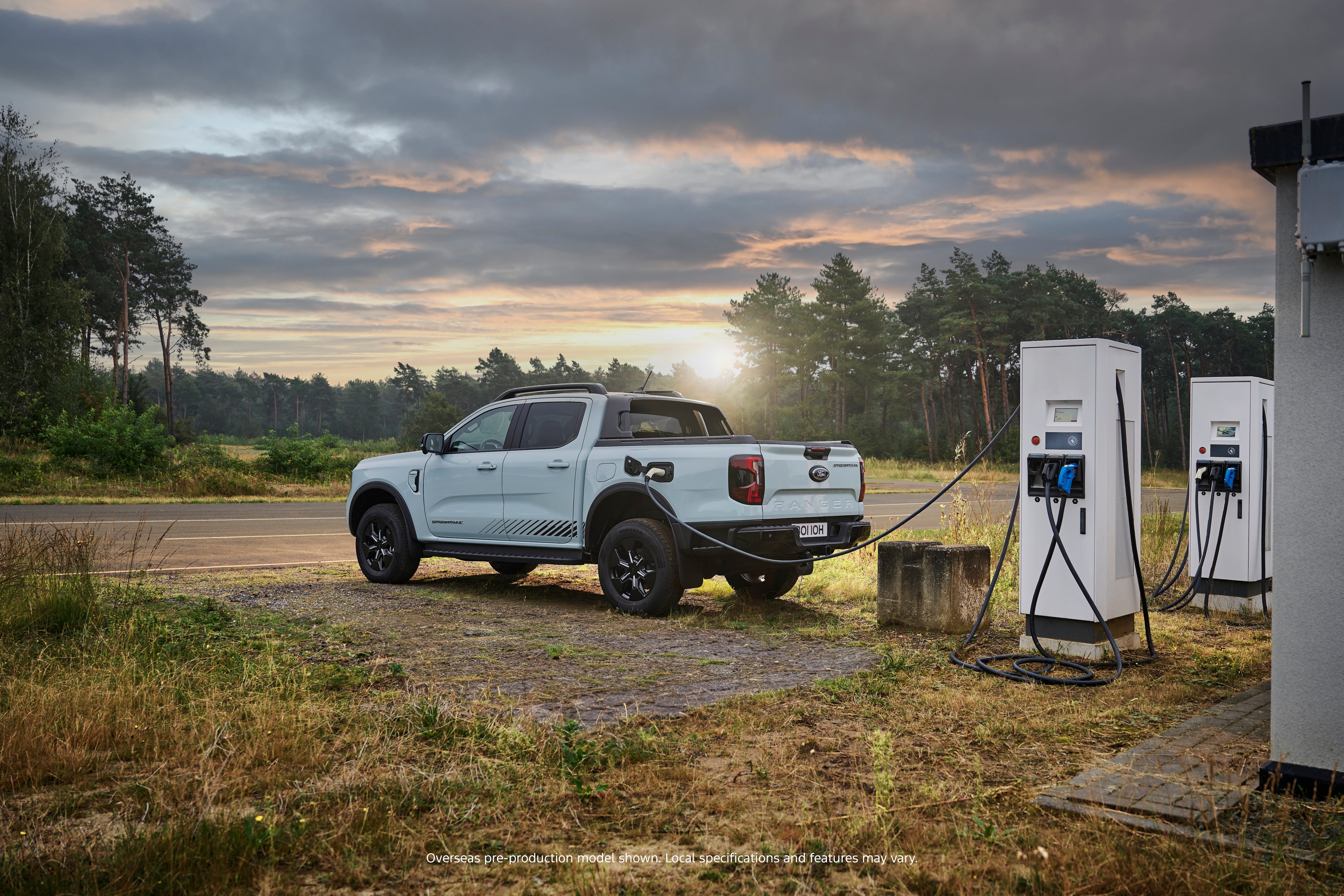 Ranger PHEV. Overseas pre-production model shown. Local specifications and features may vary.