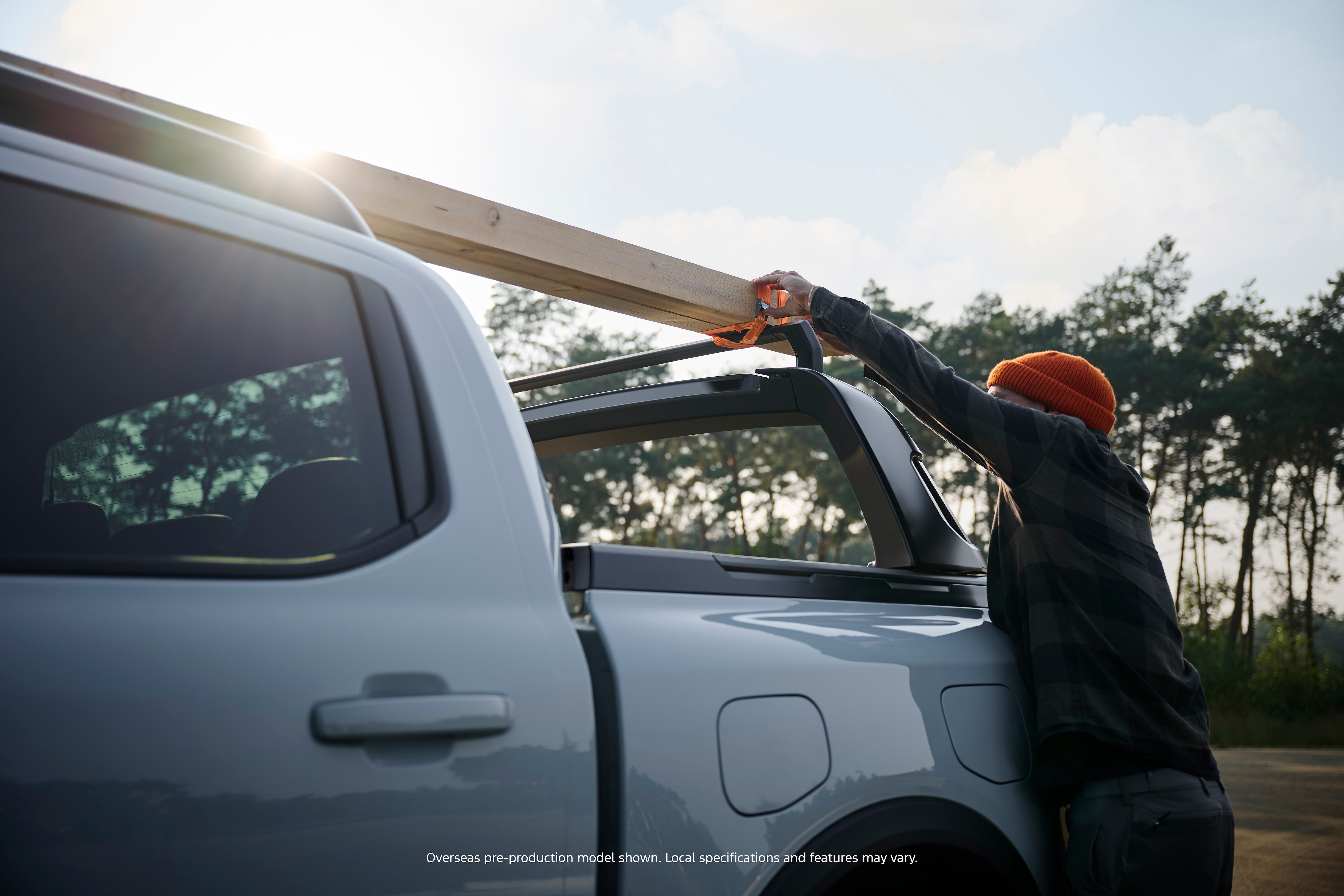 Ranger PHEV. Overseas pre-production model shown. Local specifications and features may vary.