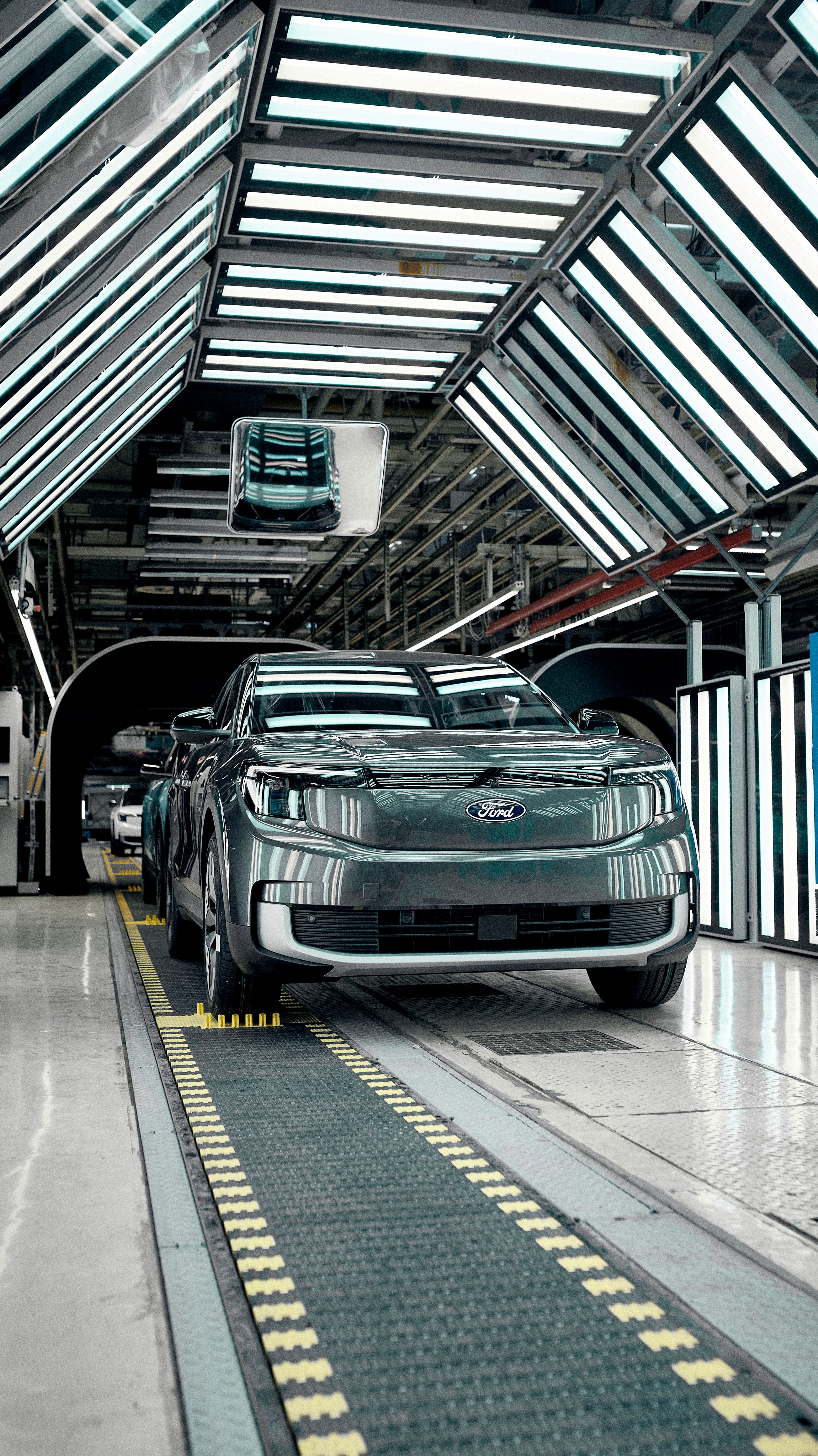 Ford has started mass production of the all-electric Explorer at its new Cologne Electric Vehicle Center, a key step in its push for sustainable, high-tech manufacturing in Europe License expires -------------------------- IN PERPETUITY License region -------------------------- GLOBAL License scope -------------------------- A - Earned editorial, press releases, press kits B - All non-broadcast digital and online media C - All non-broadcast digital and online media, plus Retail and POS (showrooms, events etc) D - All print media (newspaper, magazine etc) Copyright and image rights -------------------------- This content is solely for editorial use and for providing individual users with information. Any storage in databases, or any distribution to third parties within the scope of commercial use, or for commercial use is permitted with written consent from Ford of Britain C&PA only.