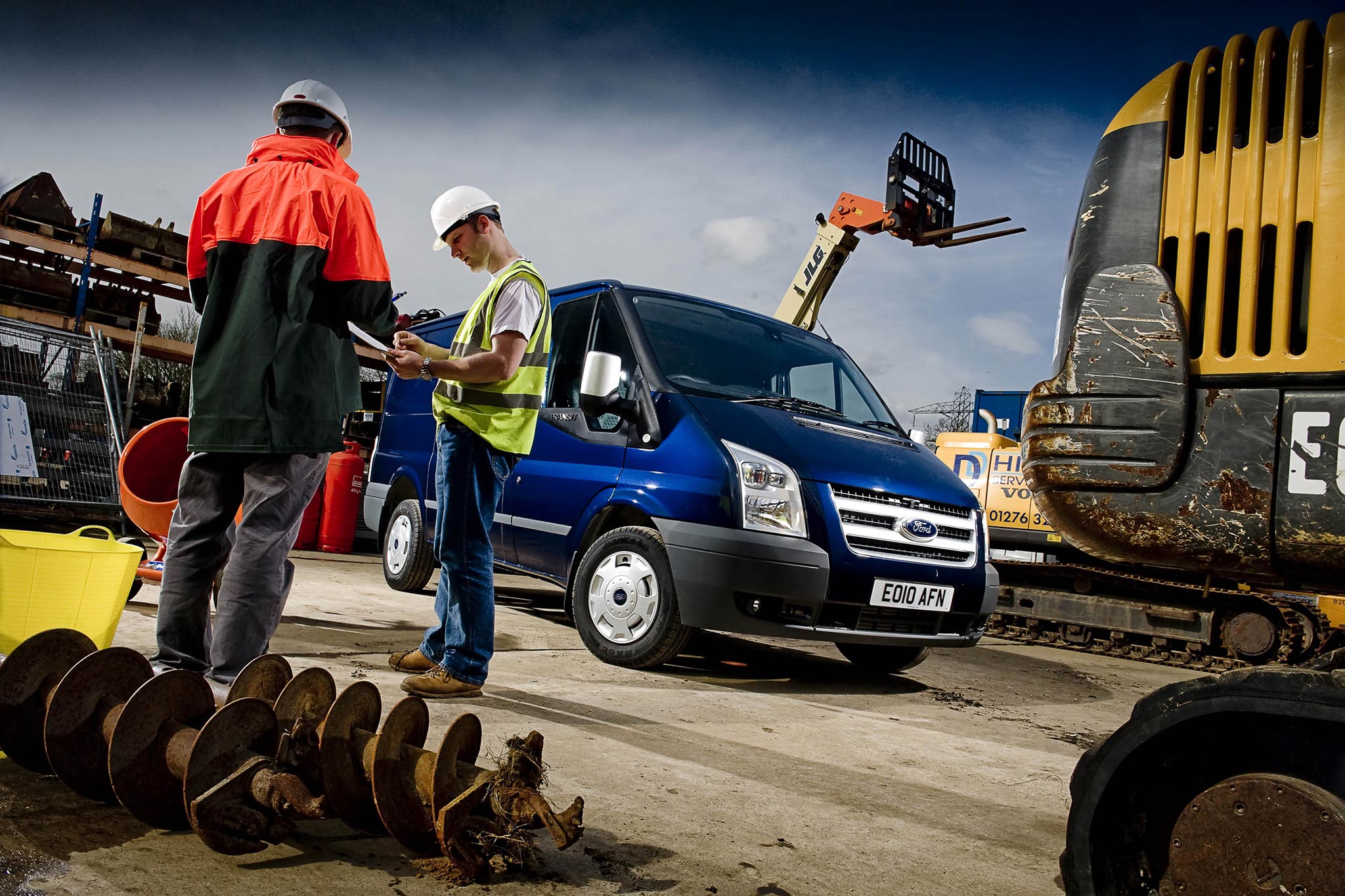 2010 Ford Transit Sapphire. License valid for earned editorial, press releases, press kits. All non-broadcast digital and online media Region: Europe. This content is solely for editorial use and for providing individual users with information. Any storage in databases, or any distribution to third parties within the scope of commercial use, or for commercial use is permitted with written consent from Ford in Europe GmbH only.