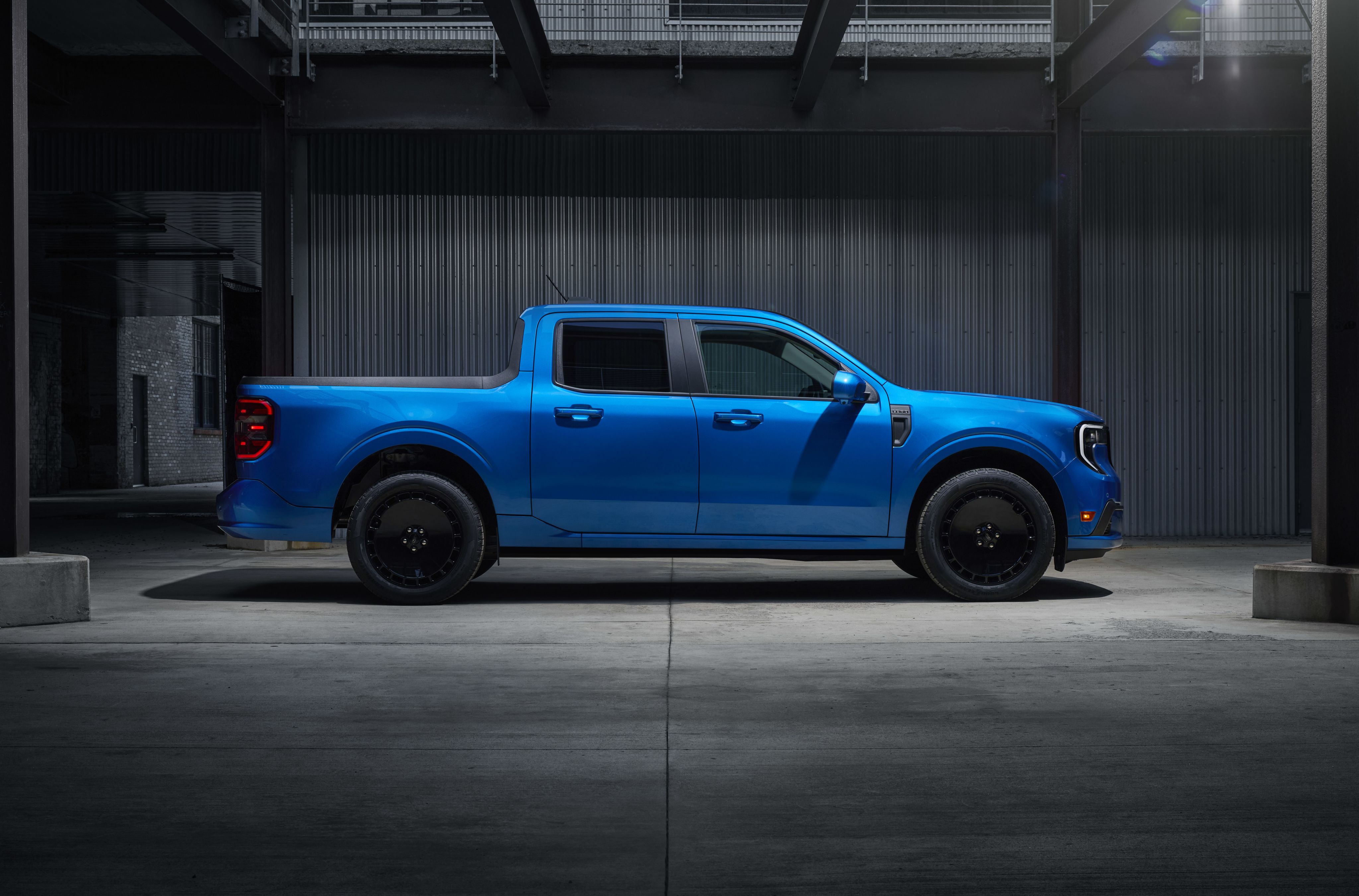 2025 Ford Maverick Lobo