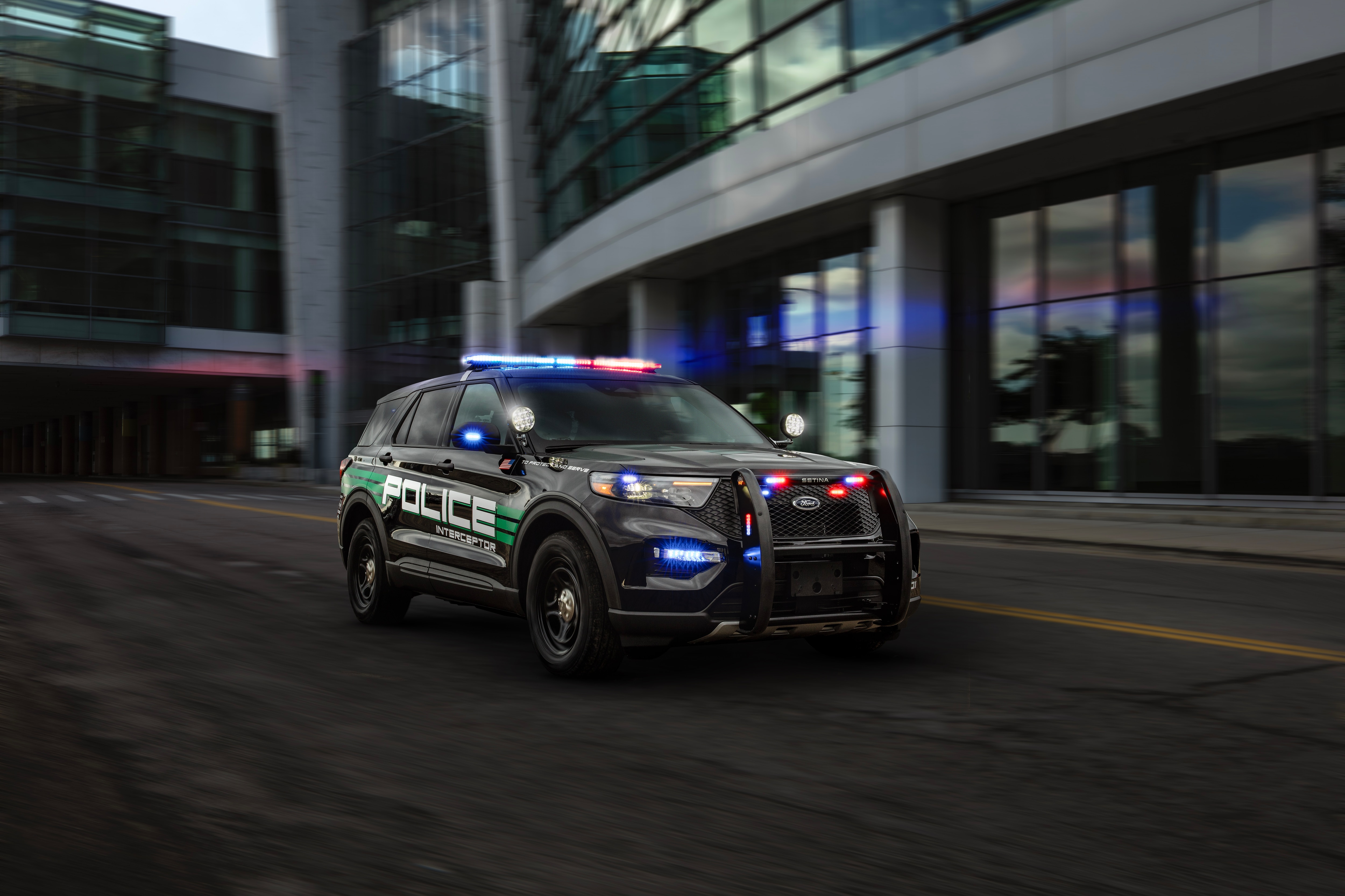 The Ford PIU sets the bar for pursuit-rated law enforcement vehicles with a standard hybrid powertrain option.