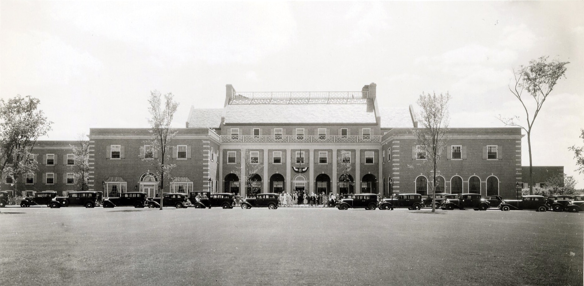 Dearborn Inn entrance